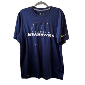 Seattle Seahawks Men T-Shirt Large Navy Swoosh Football Logo Dri-Fit Nike NFL